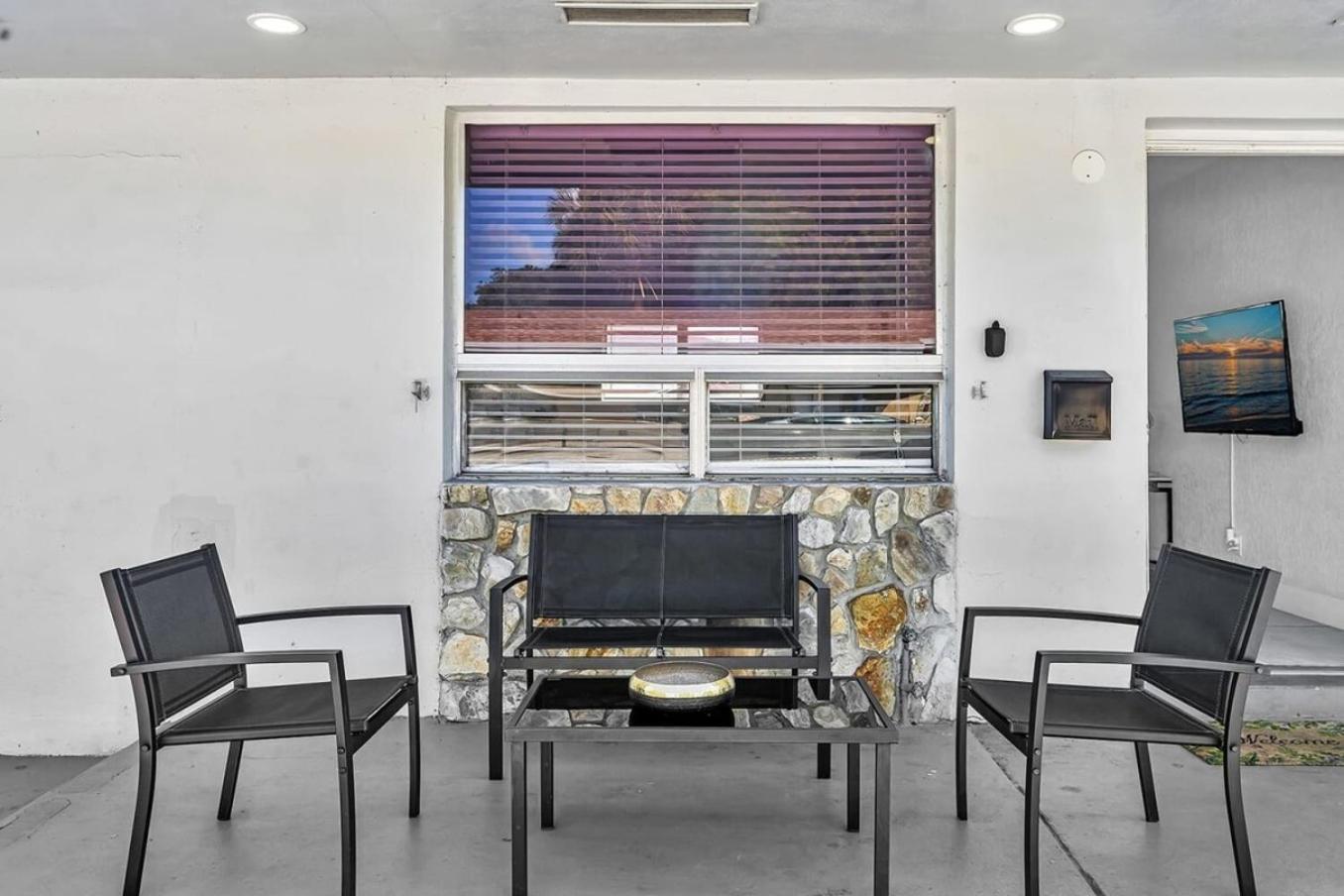 New Stylish 2 Bdrm Mins To Beach & Aventura Mall Hallandale Beach Exterior foto