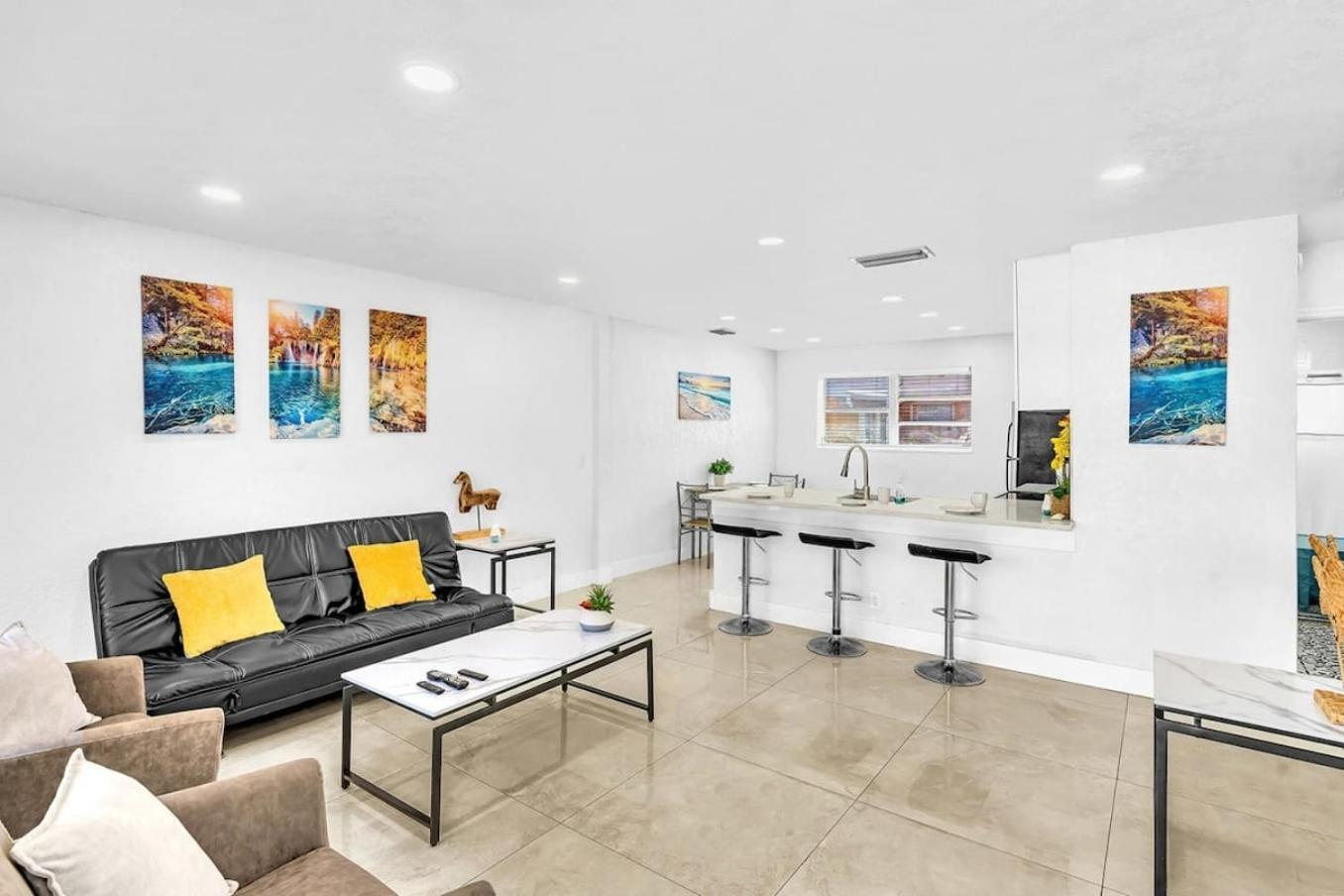 New Stylish 2 Bdrm Mins To Beach & Aventura Mall Hallandale Beach Exterior foto