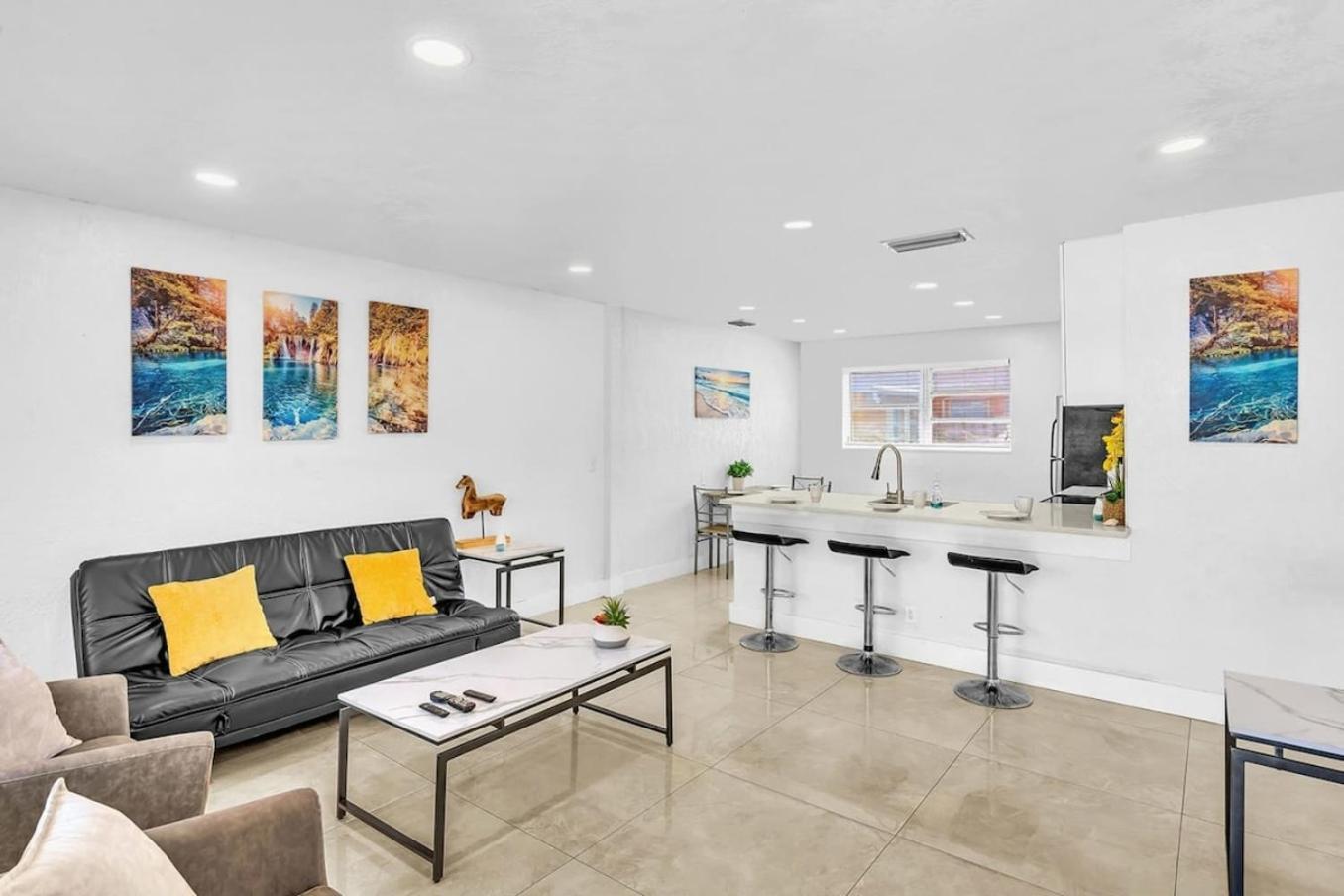 New Stylish 2 Bdrm Mins To Beach & Aventura Mall Hallandale Beach Exterior foto